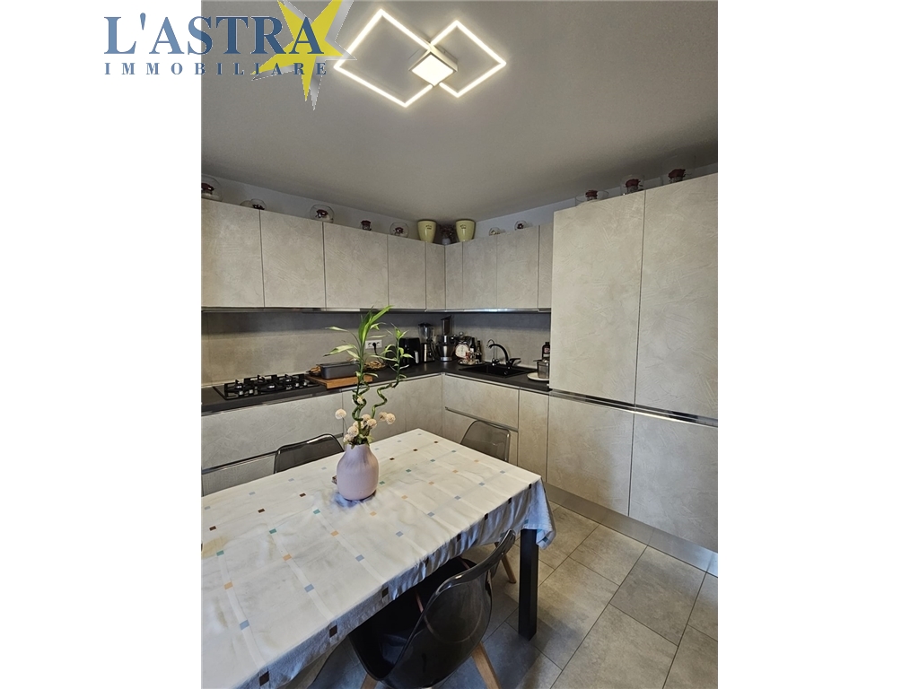 Villa / Villetta / Terratetto in vendita a Firenze zona Brozzi - anteprima 4