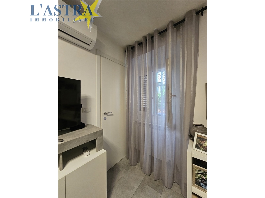 Villa / Villetta / Terratetto in vendita a Firenze zona Brozzi - anteprima 11