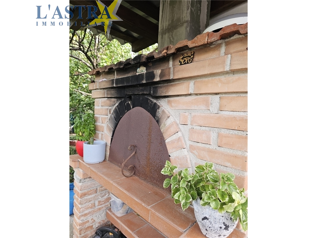 Villa / Villetta / Terratetto in vendita a Firenze zona Brozzi - anteprima 36