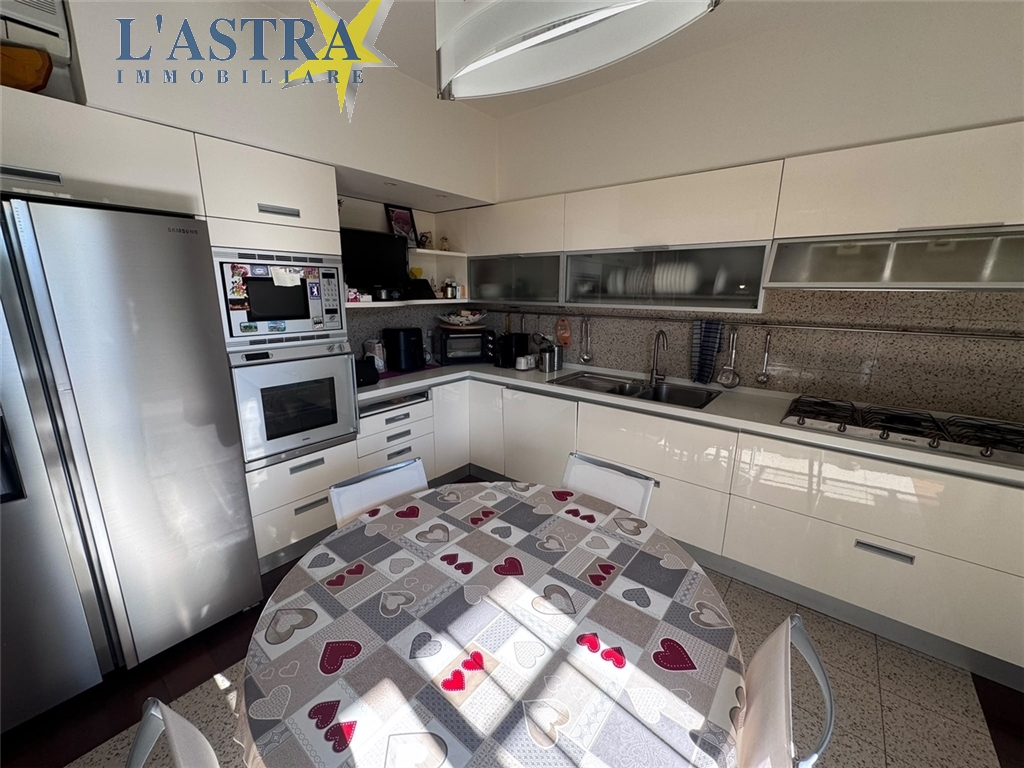 Villa / Villetta / Terratetto in vendita a Signa zona San piero a ponti - anteprima 15