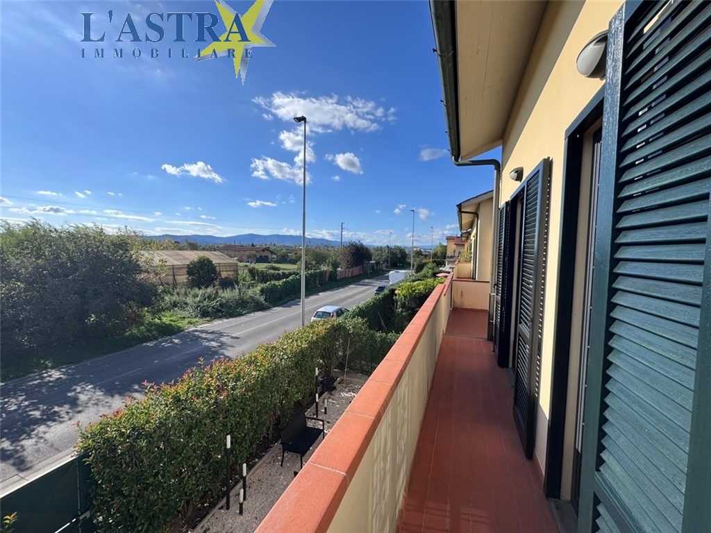Villa / Villetta / Terratetto in vendita a Signa zona San piero a ponti - anteprima 32