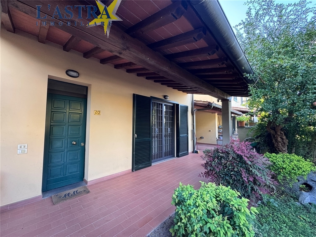 Villa / Villetta / Terratetto in vendita a Signa zona San piero a ponti - anteprima 41
