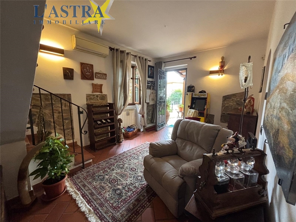 Villa / Villetta / Terratetto in vendita a Signa zona Signa - immagine 5