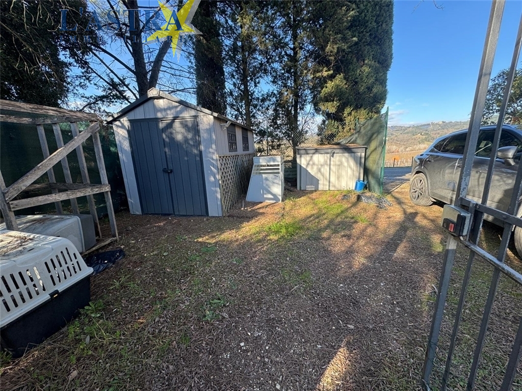 Colonica in vendita a San casciano in val di pesa zona Cerbaia - immagine 2