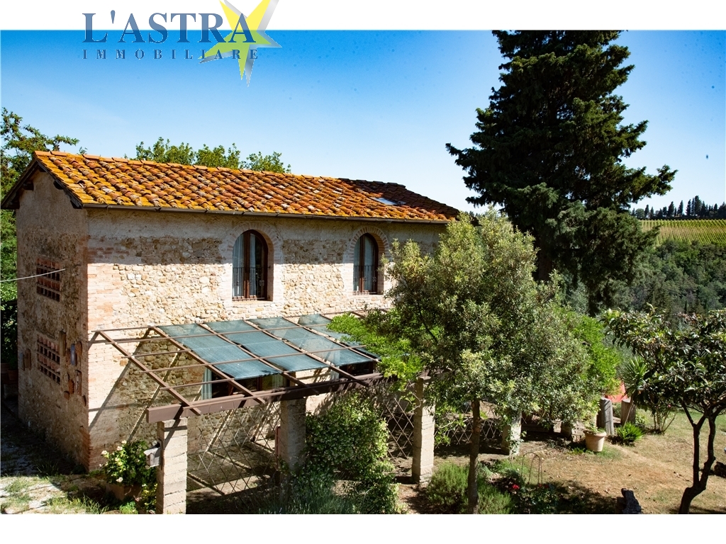 Colonica in vendita a Montelupo fiorentino zona Botinaccio - anteprima 9