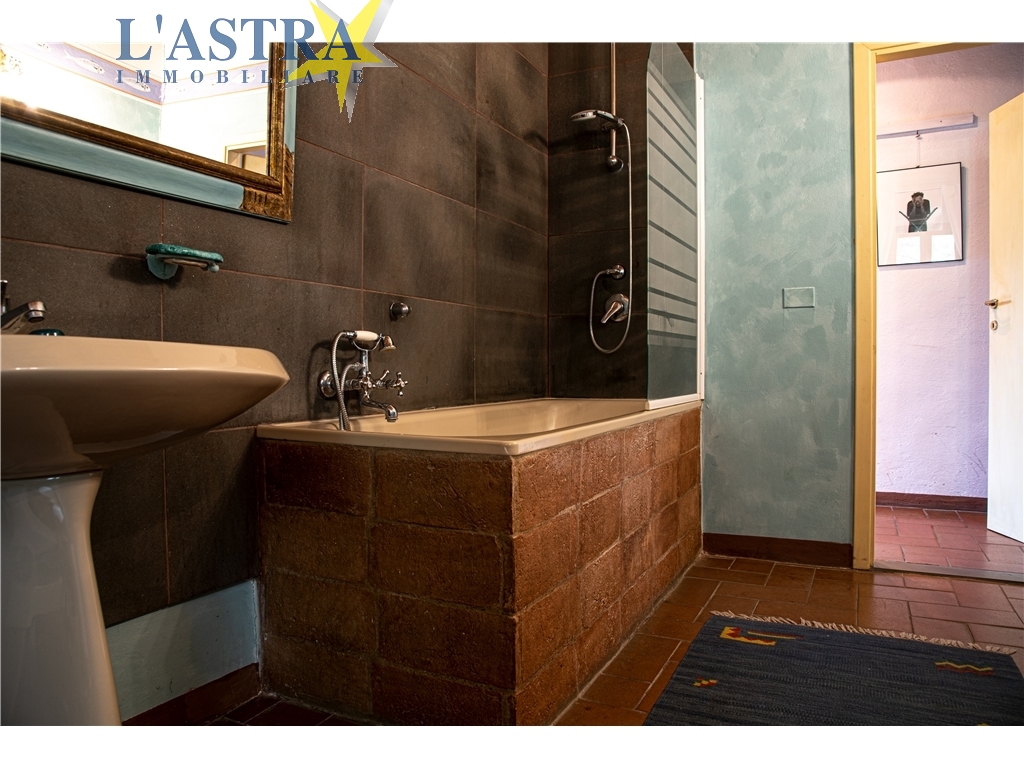 Colonica in vendita a Montelupo fiorentino zona Botinaccio - anteprima 33