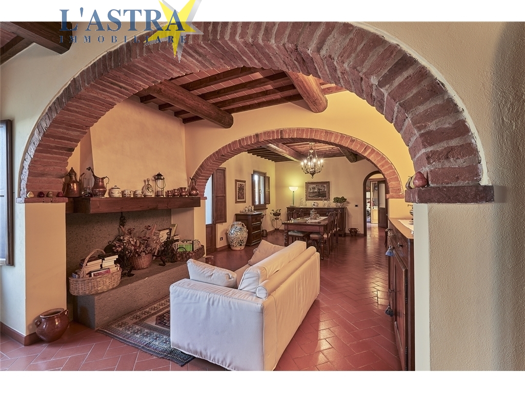 Colonica in vendita a Lastra a signa zona Malmantile - anteprima 10