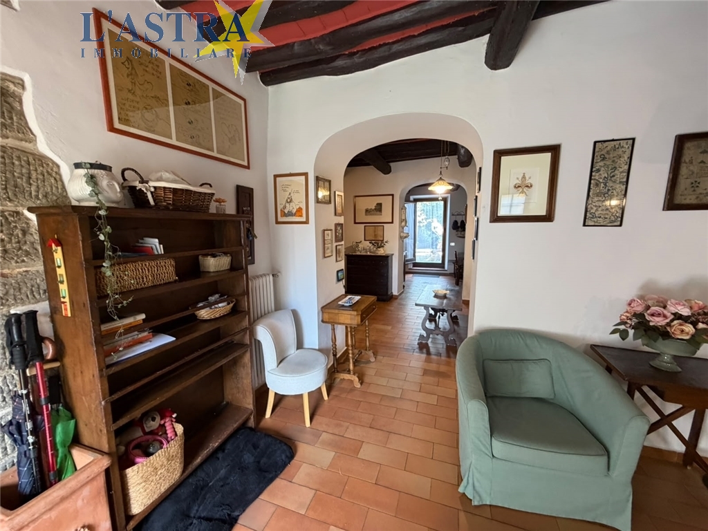 Colonica in vendita a Lastra a signa zona Vigliano - anteprima 3