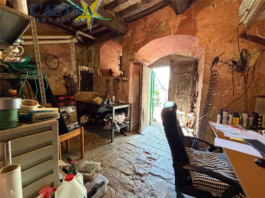 Colonica in vendita a Lastra a signa zona Vigliano - anteprima 44