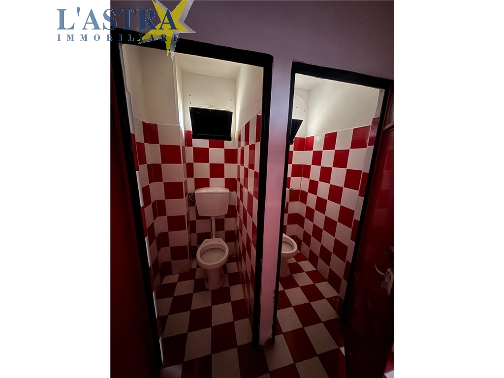 Fondo / Negozio / Ufficio in affitto a Lastra a signa zona Ponte a signa - anteprima 19