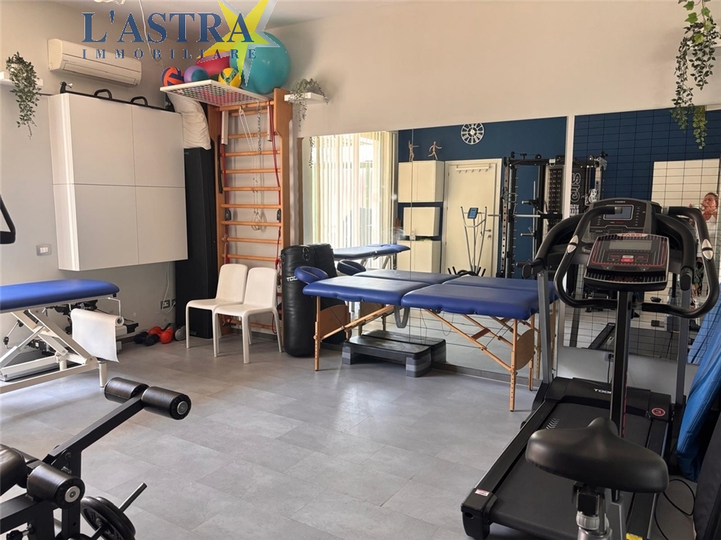 Fondo / Negozio / Ufficio in vendita a Lastra a signa zona Lastra a signa - anteprima 2
