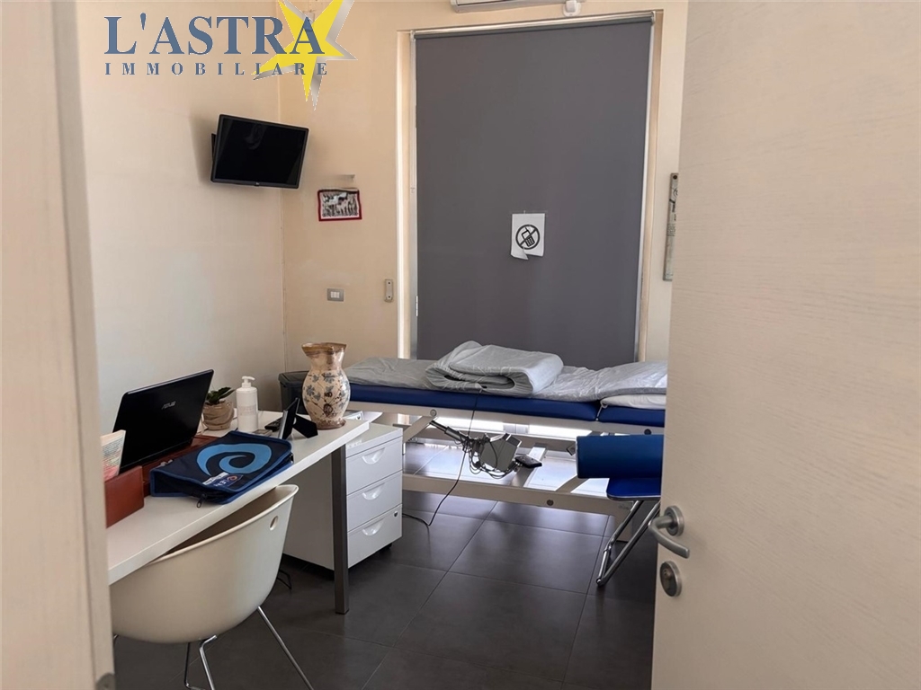 Fondo / Negozio / Ufficio in vendita a Lastra a signa zona Lastra a signa - anteprima 4