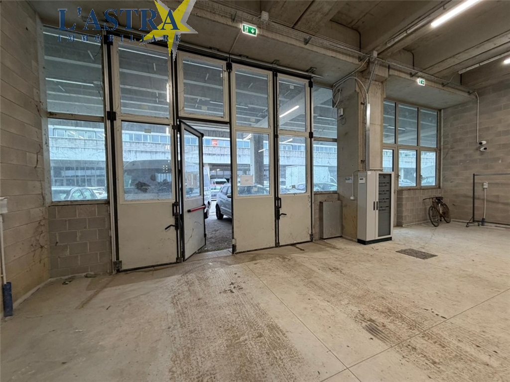 Capannone / Magazzino in vendita a Scandicci zona Industriale - immagine 6