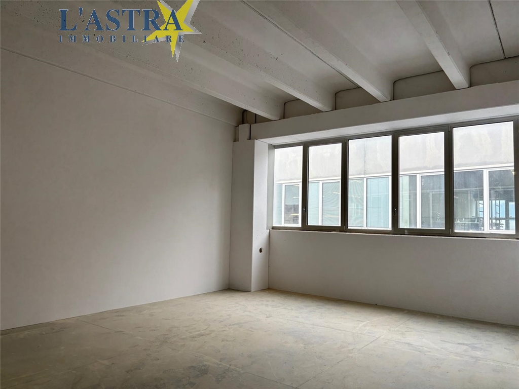 Capannone / Magazzino in vendita a Scandicci zona Industriale - anteprima 4