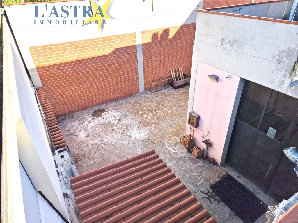 Capannone / Magazzino in vendita a Poggio a caiano zona Poggio a caiano - immagine 4