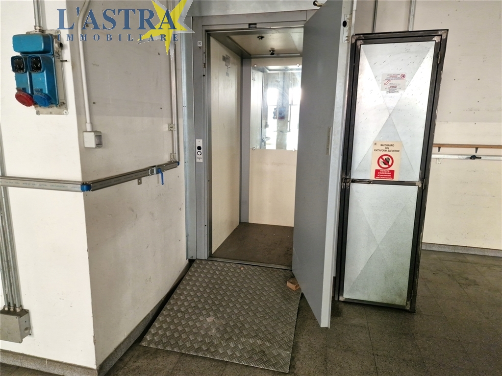 Capannone / Magazzino in vendita a Poggio a caiano zona Poggio a caiano - immagine 10