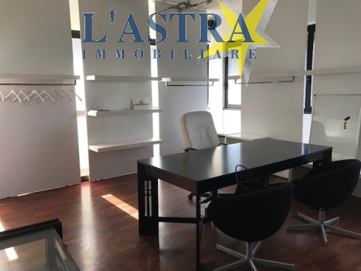 Capannone / Magazzino in affitto a Scandicci zona Casellina - immagine 5