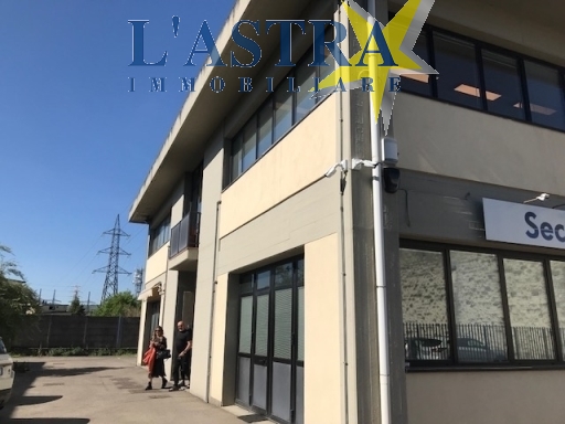 Capannone / Magazzino in affitto a Scandicci zona Casellina - immagine 9