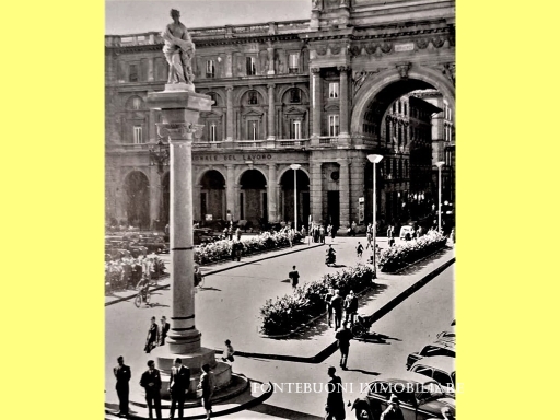 Fondi negozi uffici Scandicci