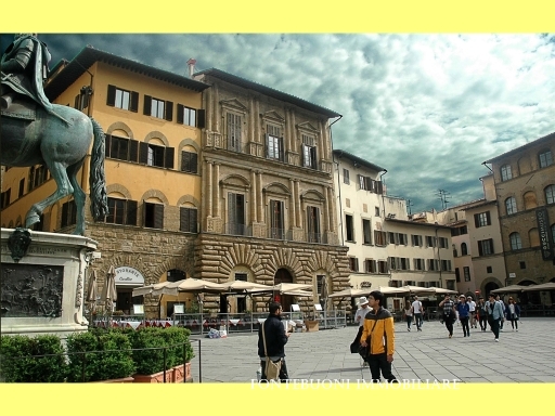 Attività commerciale in vendita a Firenze zona Piazza santa maria novella-piazza ognissanti - immagine 3