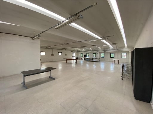 capannoni magazzini Montespertoli