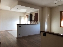 borgo san lorenzo, zona di sicuro interesse e di facile parcheggio, splendido appartamento recentemente ristrutturato e dal taglio moderno. ottime finiture con parquet in zona notte e travertino nel bagno. balcone e spazio condominiale per bici. cucina, camera matrimoniale e lavatrice comprese nell'arredo. richiesti 2 contratti a tempo ideterminato. - classe energetica in elaborazione