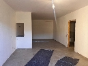alle porte del paese, in zona di sicuro interesse ampio appartamento di 5 vani composto da ampio soggiorno con terrazza e con angolo cottura, ripostiglio, tre camere e due bagni oltre a due terrazze di cui una di 25mq. immobile completamente nuovo. - classe energetica in elaborazione