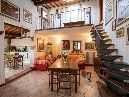 borgo san lorenzo, frazione, in caratteristico borghetto, no condominio, interessantissimo appartamento di complessivi mq 110 composto da soggiorno, cucina, 3 camere, oltre doppi servizi, ripostiglio, soppalco e mansarda. - classe energetica in elaborazione