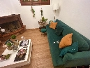 barberino di mugello, in pieno centro, vicino a tutti i servizi, terratetto su due livelli con ingresso indipendente composto da soggiorno, angolo cottura, due camere e bagno. buone condizioni intermediazioni generali-barberino m.llo - tel.0558478017
