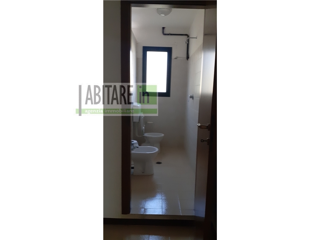 Capannone / Magazzino in affitto a Montespertoli zona Baccaiano - anteprima 9